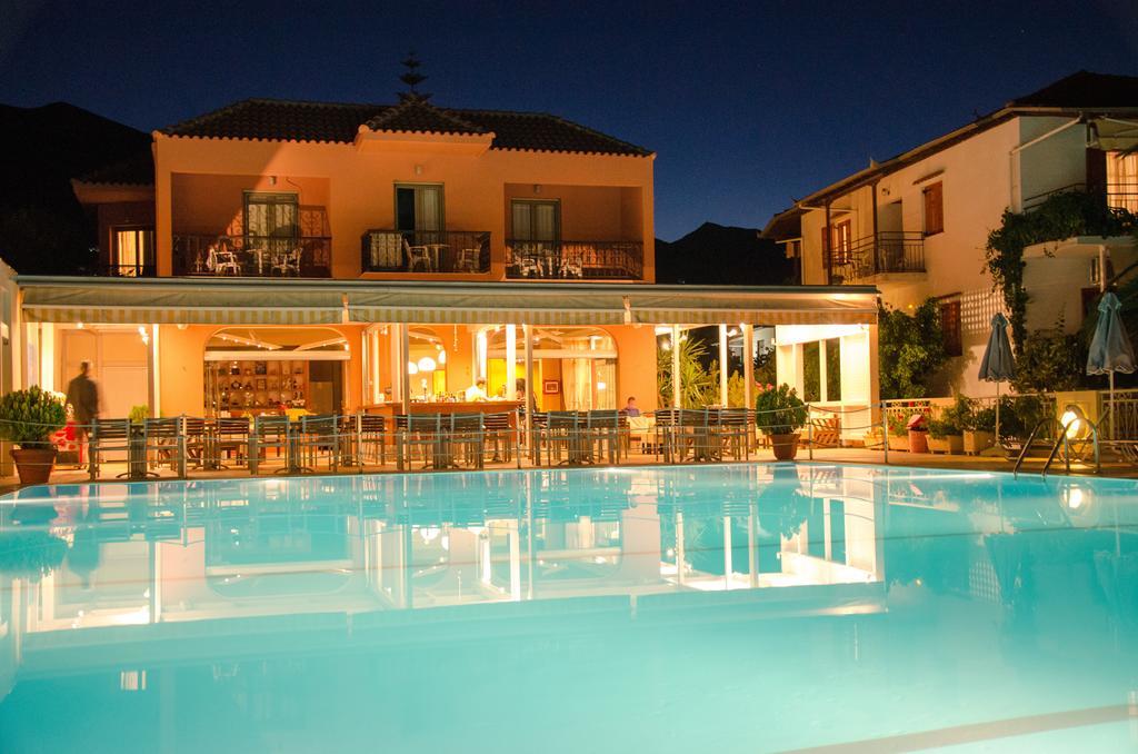 Athos Hotel นีดรี ภายนอก รูปภาพ
