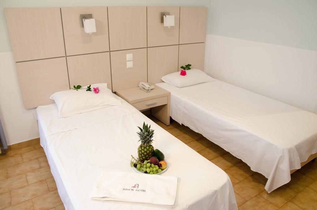 Athos Hotel นีดรี ห้อง รูปภาพ